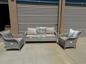 Patio furniture set