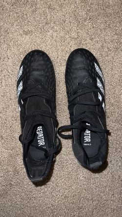 Adidas Cleats (men’s 5.5 size / talla 5.5 hombre)
