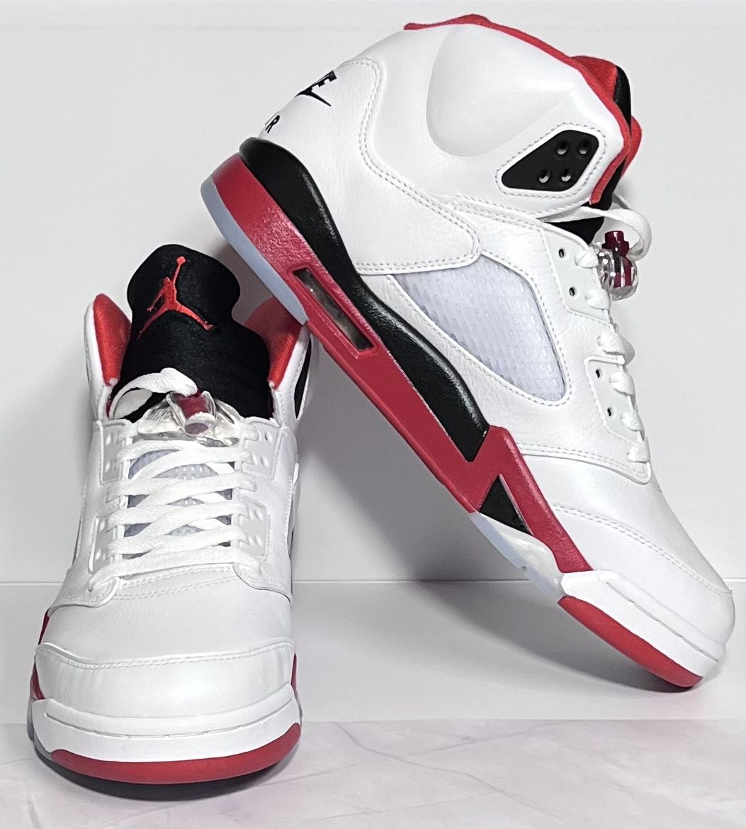 Jordan 5 Retro Fire Red Black Tongue (2025)