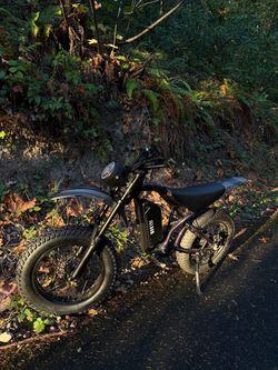 JECHAM Fat Tire Electric Bike – Bold Motorcycle Style
