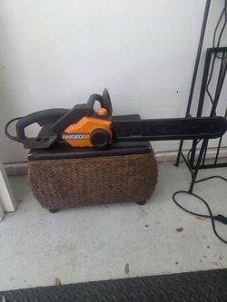 WORX 16" Corded Electric Chainsaw (Model WG303.1)