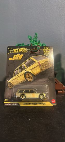 GOLD Datsun 510 wagon / remorque