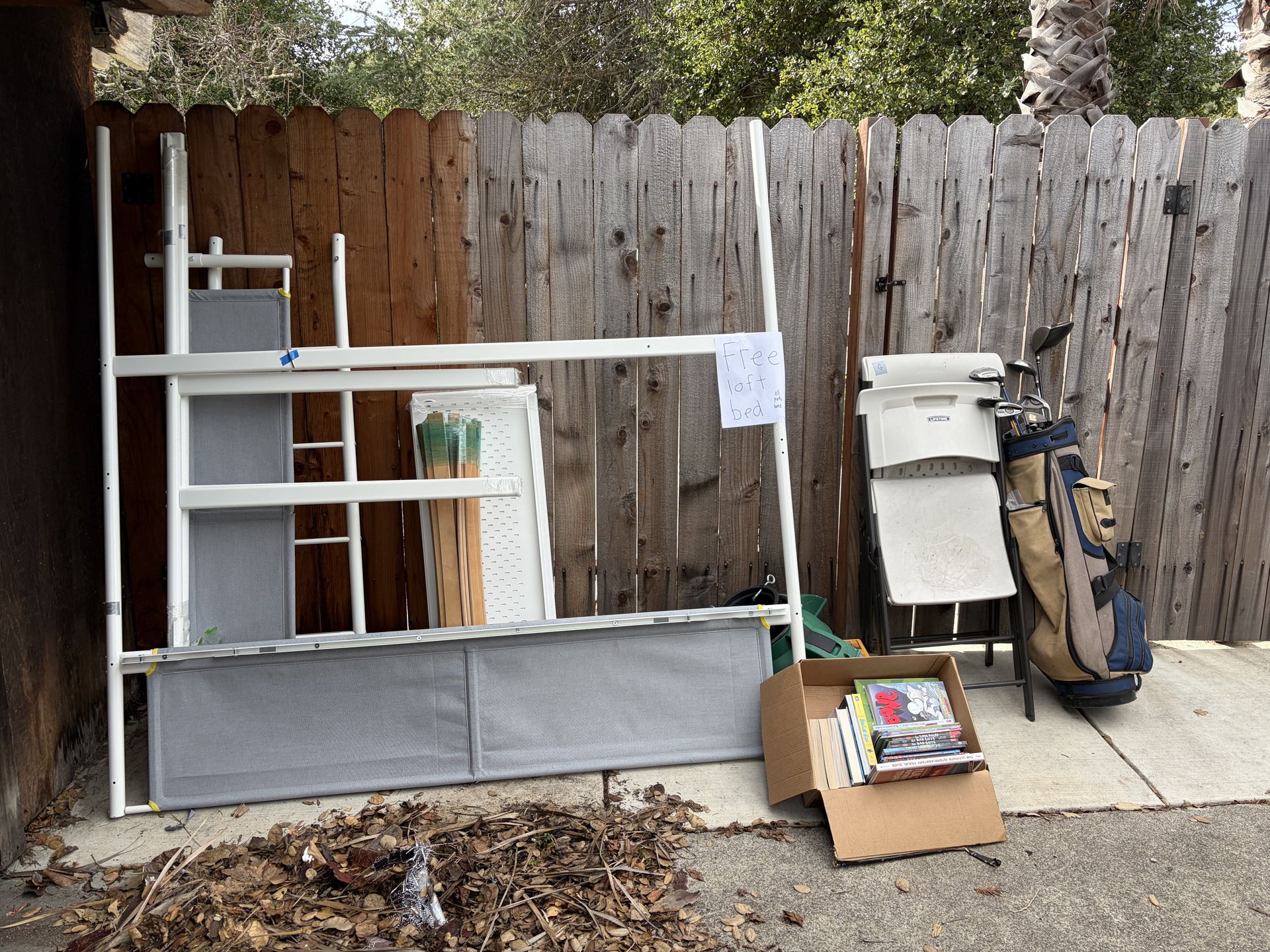 free stuff! loft bed chairs kids books golf clubs