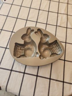 Williams Sonoma Nordic Ware 3 D Bunny