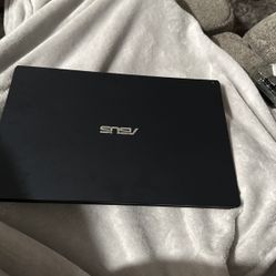 ASUS Laptop 