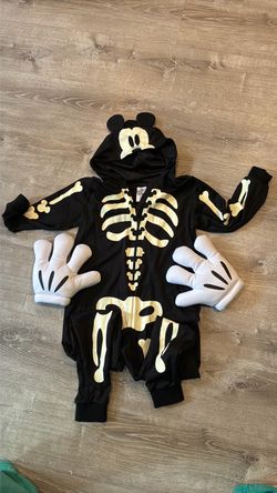 Disney Mickey Mouse skeleton