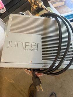 ：Juniper network EX2200-C