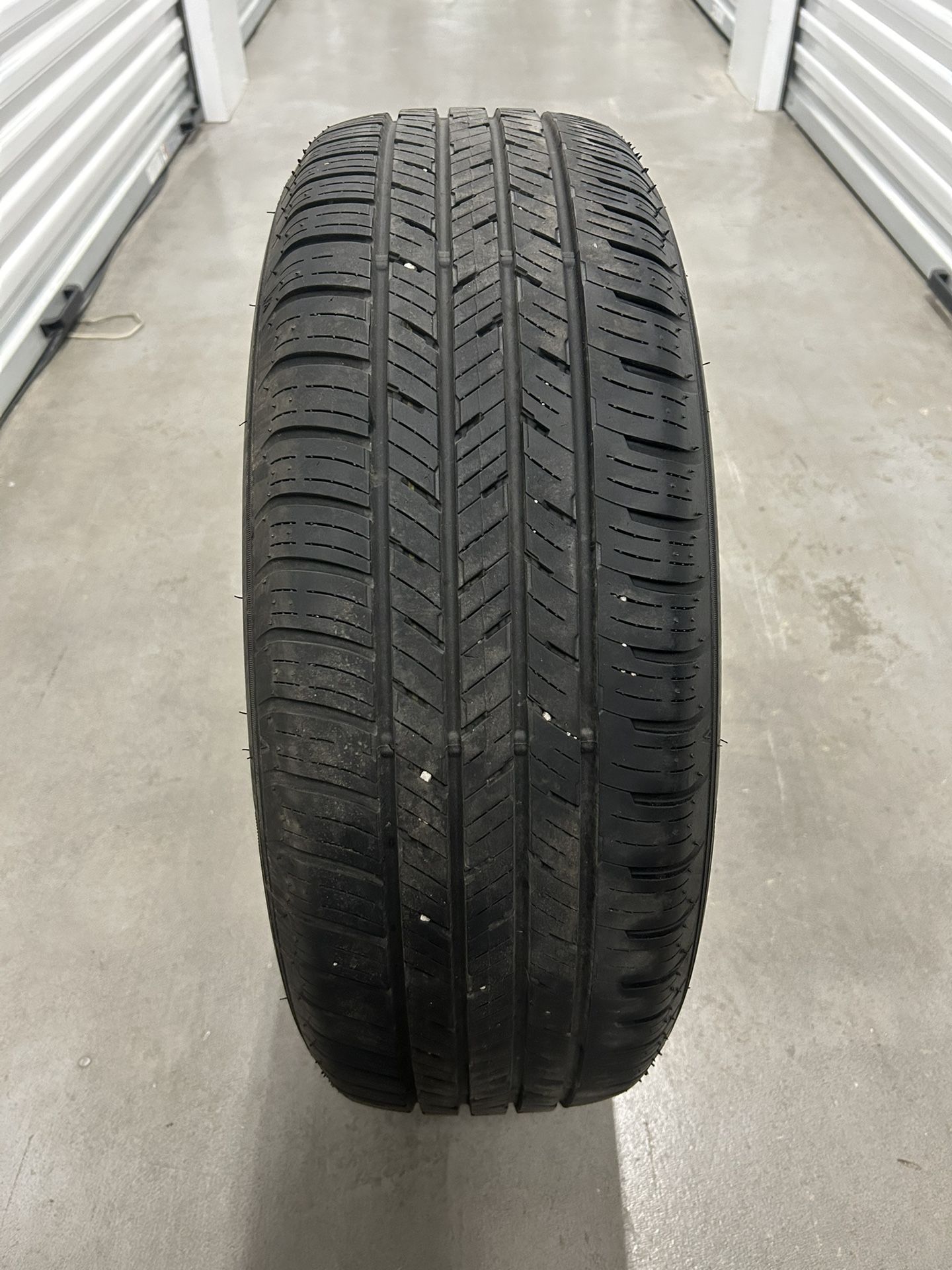 215/60R17 Falken Sincere