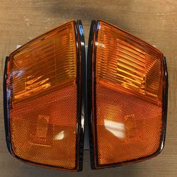 88-91 Honda Civic 2-4DR Amber Corner Light