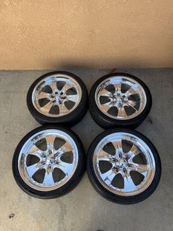Rims tires-centerlines