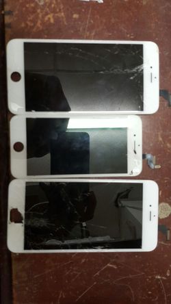 Iphone 5 iphone 6 iphone 6 plus , screens while you wait