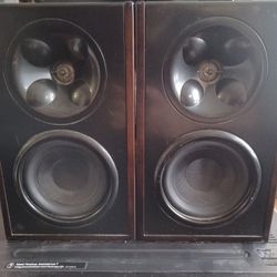 KLIPSCH WB14 WIRED BOOKSHELF SPEAKERS $350 FINAL PRICE SAME DAY SHIPPING 