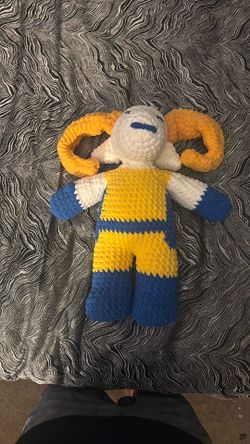 LA rams crochet plush