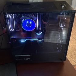 Gaming Pc With Mouse And Keyboard 