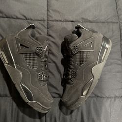 Jordan 4s Black Cats (2020) Size 9
