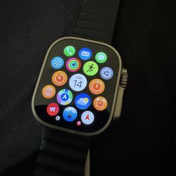 Apple Watch  Ultra 2  GPS and CELLULAR 49mm