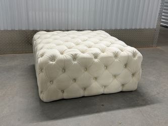 Velvet Upholstered Ottoman/Bench (Meridian Furniture) - Cream Color Brand New/Open Box.