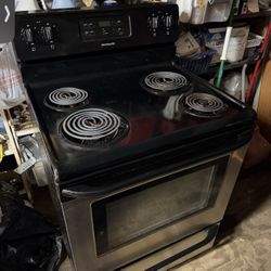 30 In Stove In Good Condition Buenas Condiciones Estufa