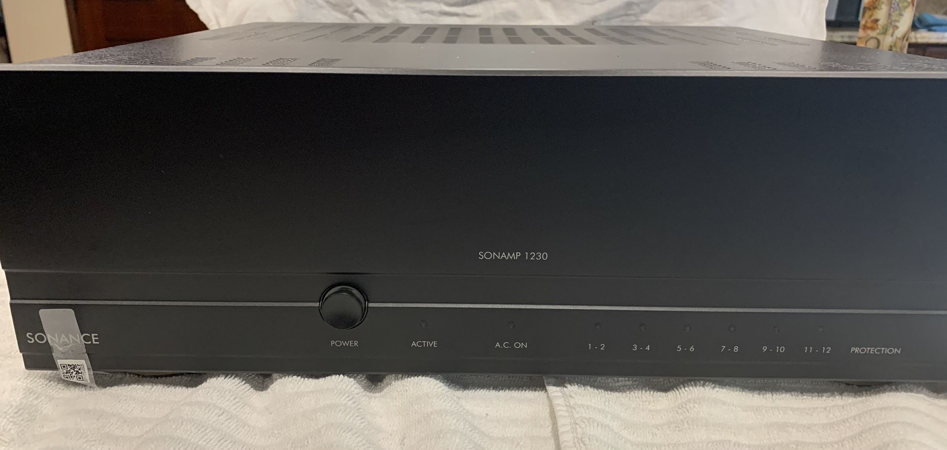 SONAMP 1230 12 Channel amplifier