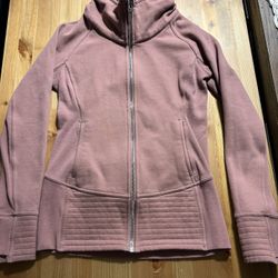 Lululemon Jacket Size 8 Women’s Rose Color / Pink 