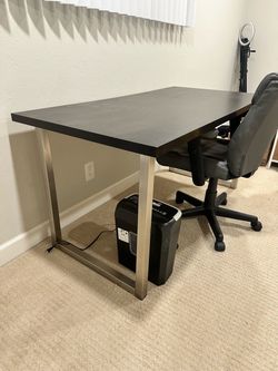 IKEA Desk / Need gone ASAP