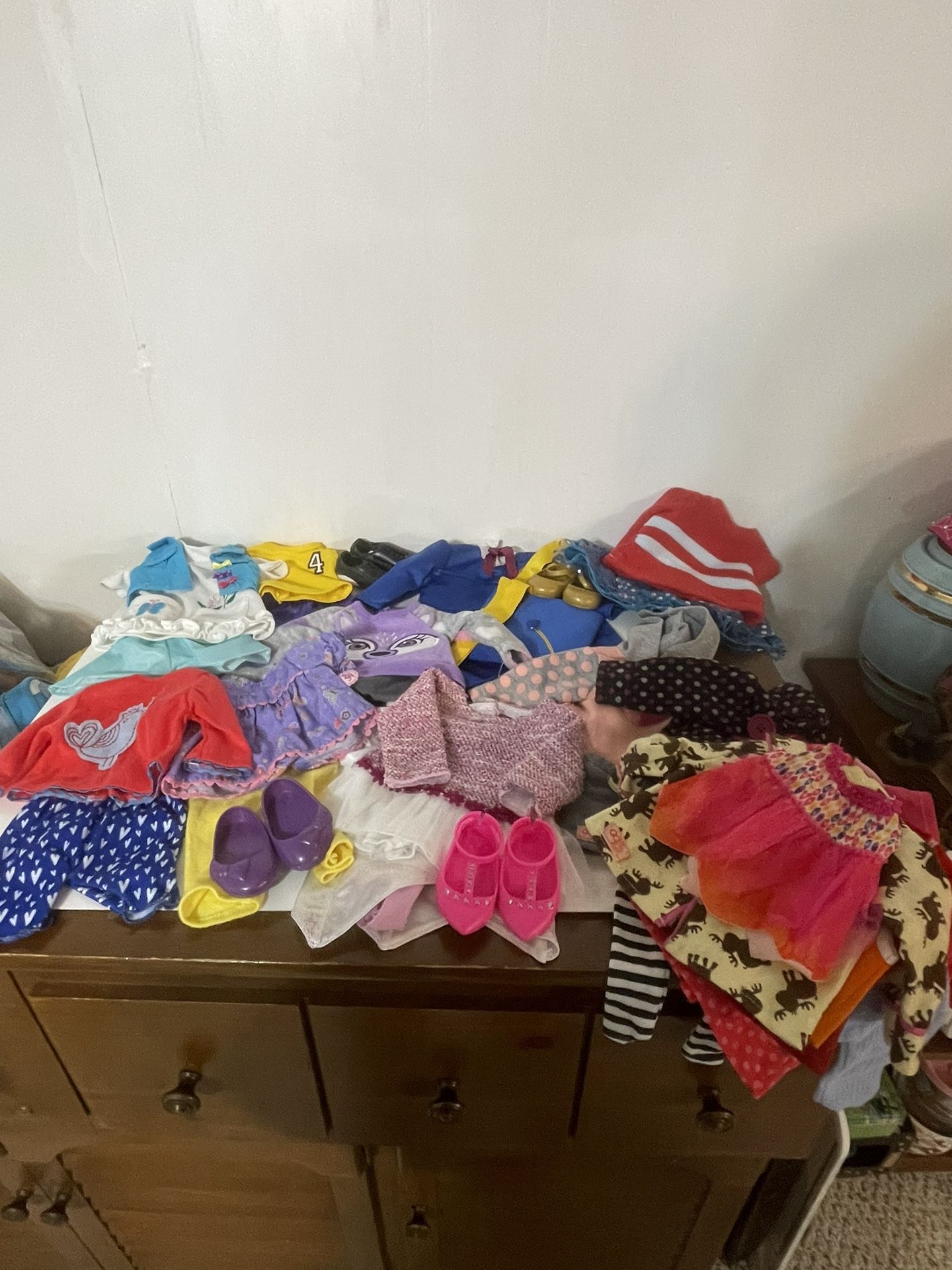 Loads Of Clothes Outfits And Extra Shirts