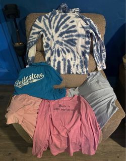 size Large cloths lot