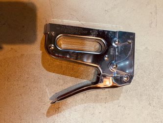 Staple Gun