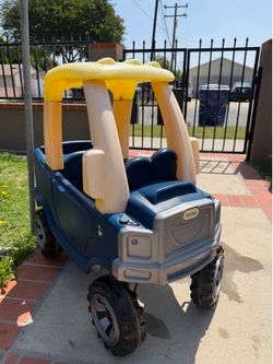Adorable Little Tikes Cozy  Blue Truck