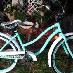Girls Huffy Cruiser