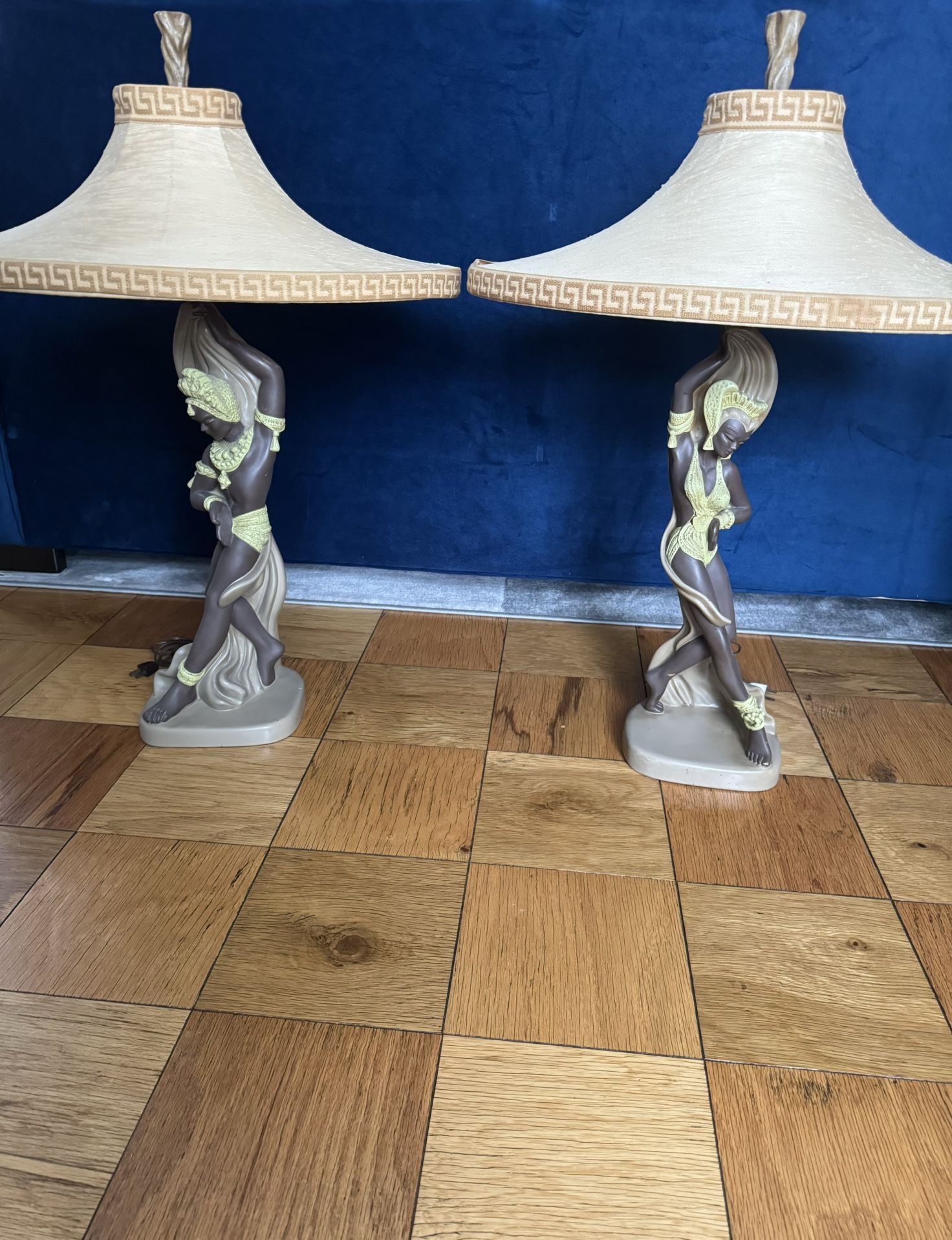 Vintage 1950s Mid Century REGLOR OF CALIFORNIA Chalkware Lamps & Original Shades