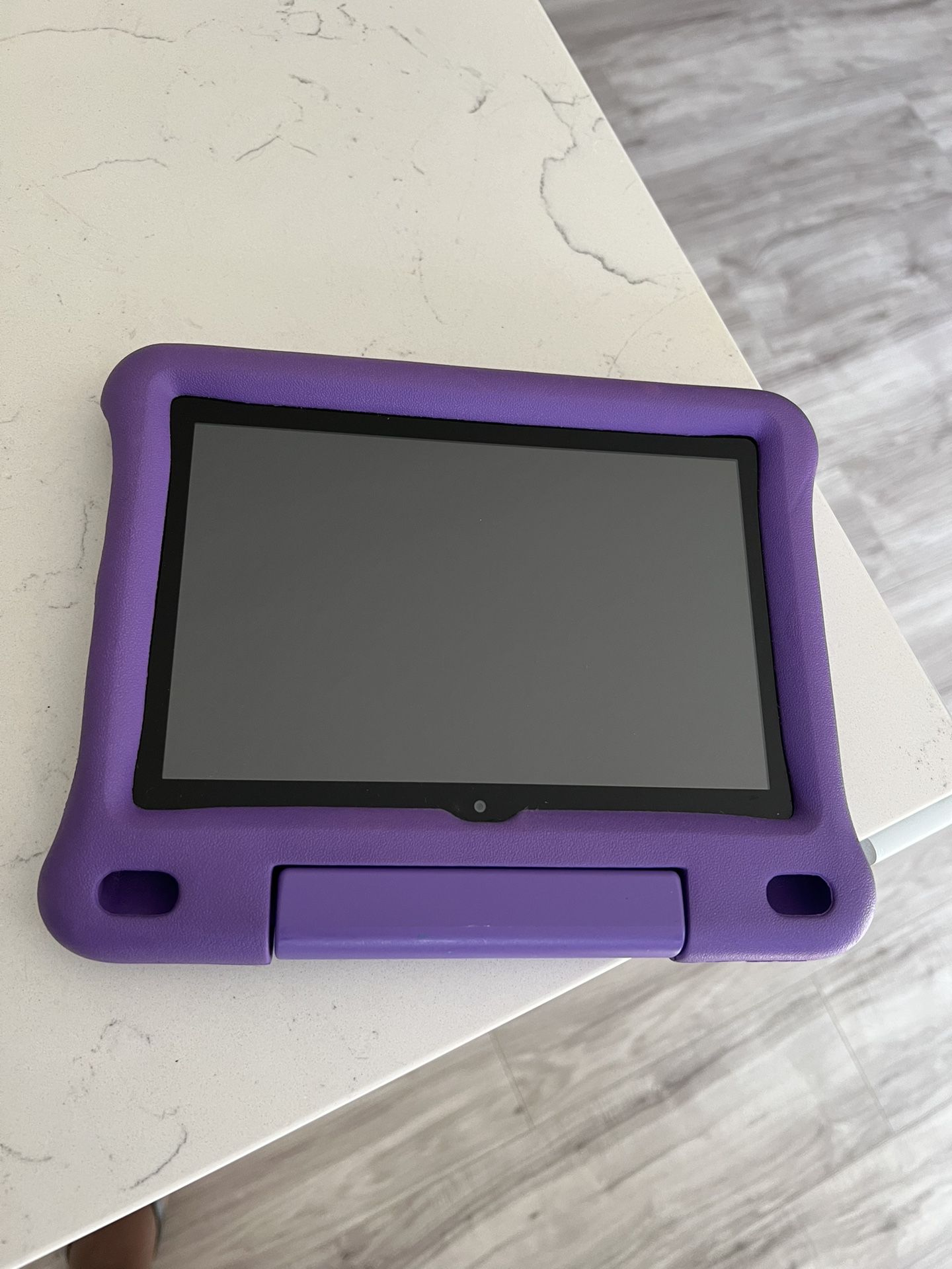 Amazon Fire HD 8 Kids Tablet, 32 GB - Purple Case (2020 Release)