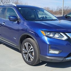 2017 NISSAN ROGUE AWD SL HYBRID 