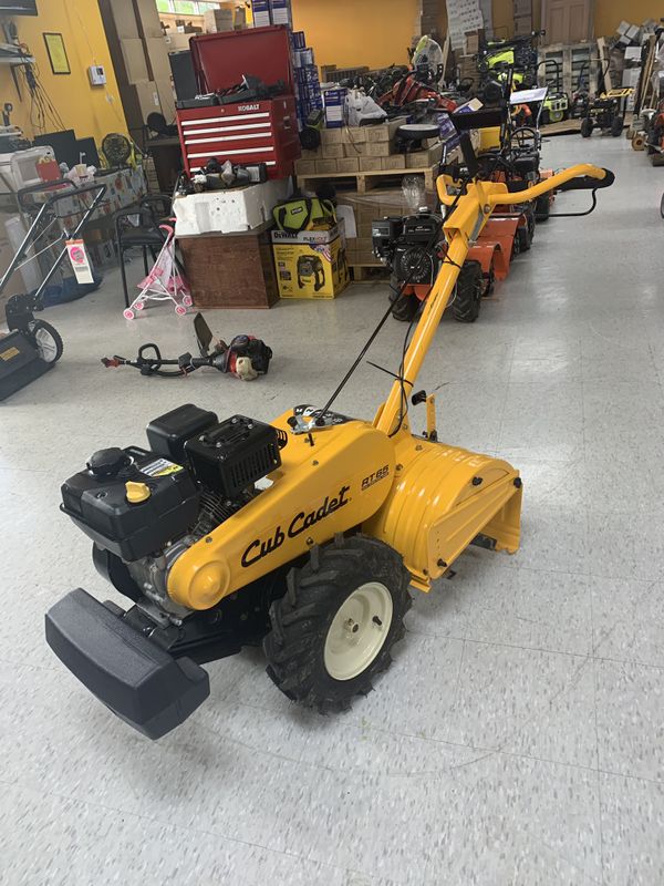 Cub Cadet 18 in. 208cc RearTine DualDirection Gas Tiller for Sale in