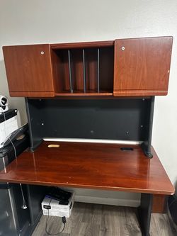 Office Desk with Hutch Storage