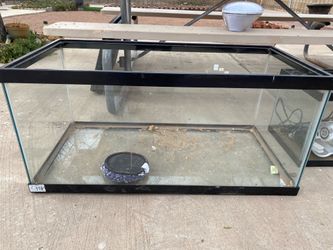 Glass tank