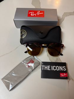 Ray-Ban Clubmaster Sunglasses w/ Case & Box