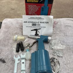 Central Pneumatic Air Hydraulic Riveter Kit-93458-New/Unused-4 Nose Adapters, Wrenches, Oil.