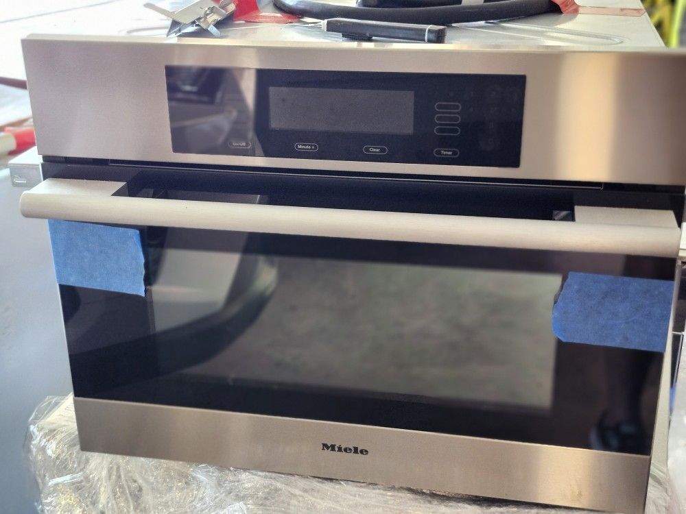 Miele Convection Microwave Oven