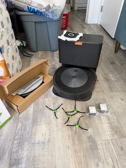 Robot Roomba j7+