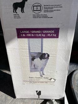 NIB Petsafe  sliding doggy door