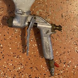 Knockdown Hopper Gun