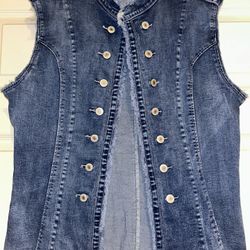 Women’s Vest Large 