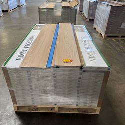 Up $0.89/sq ft 5.5mm~10mm Luxury Vinyl Plank Flooring SPC Flooring Wholesale Price 100+ Colors Available