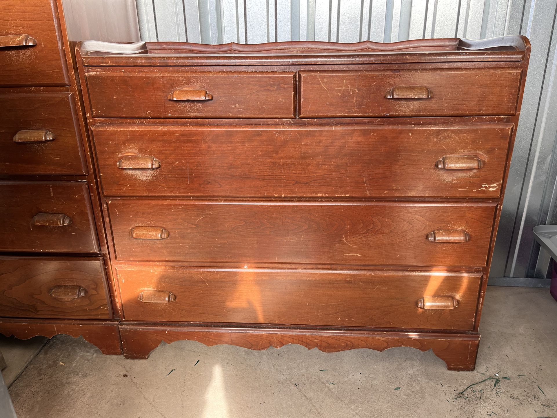 Genuine Wood Dressers