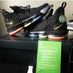 Size 11.5 condition 9/10