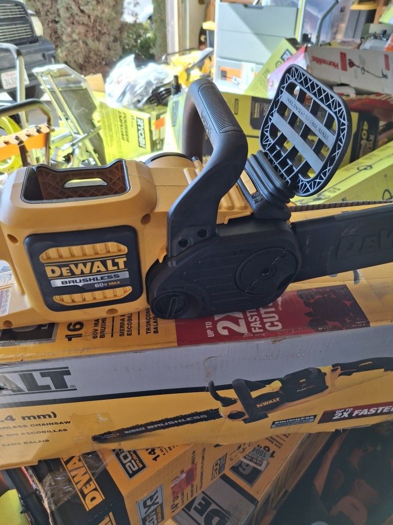 Dewalt 60v 16in Chainsaw