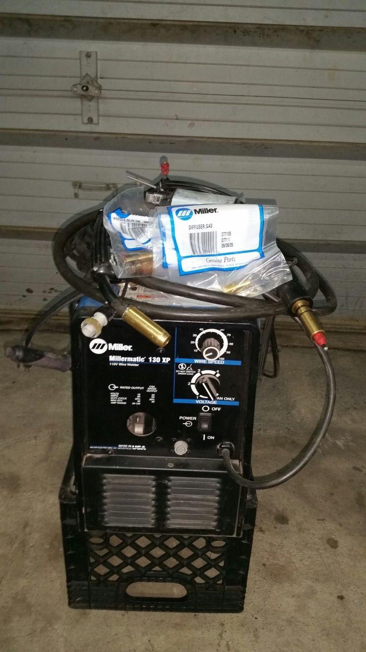 Millermatic 130 XP Mig Welder (Needs Wire Drive Motor)