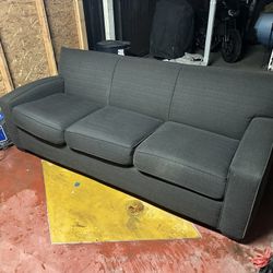 Couch/Sofa