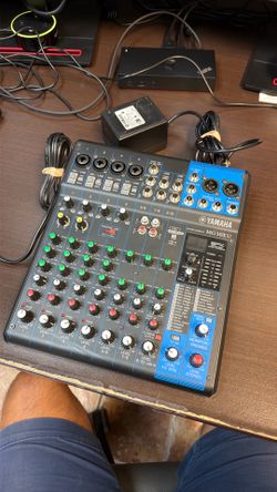 Yamaha MG10XU USB Mixing Console w/ SPX Effects – Excellent Condition
